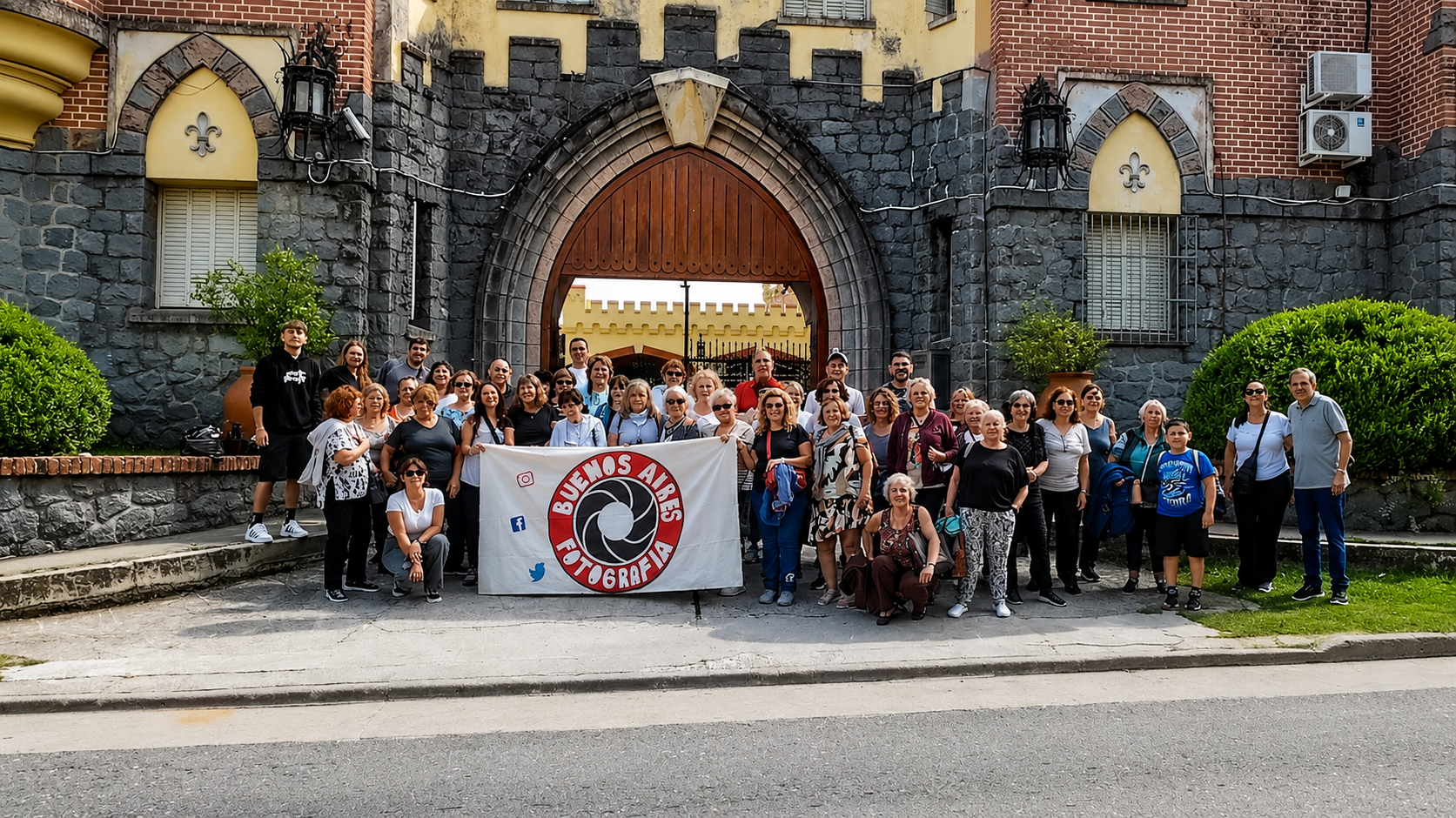 Grupo de viajeros - Excursión cultural